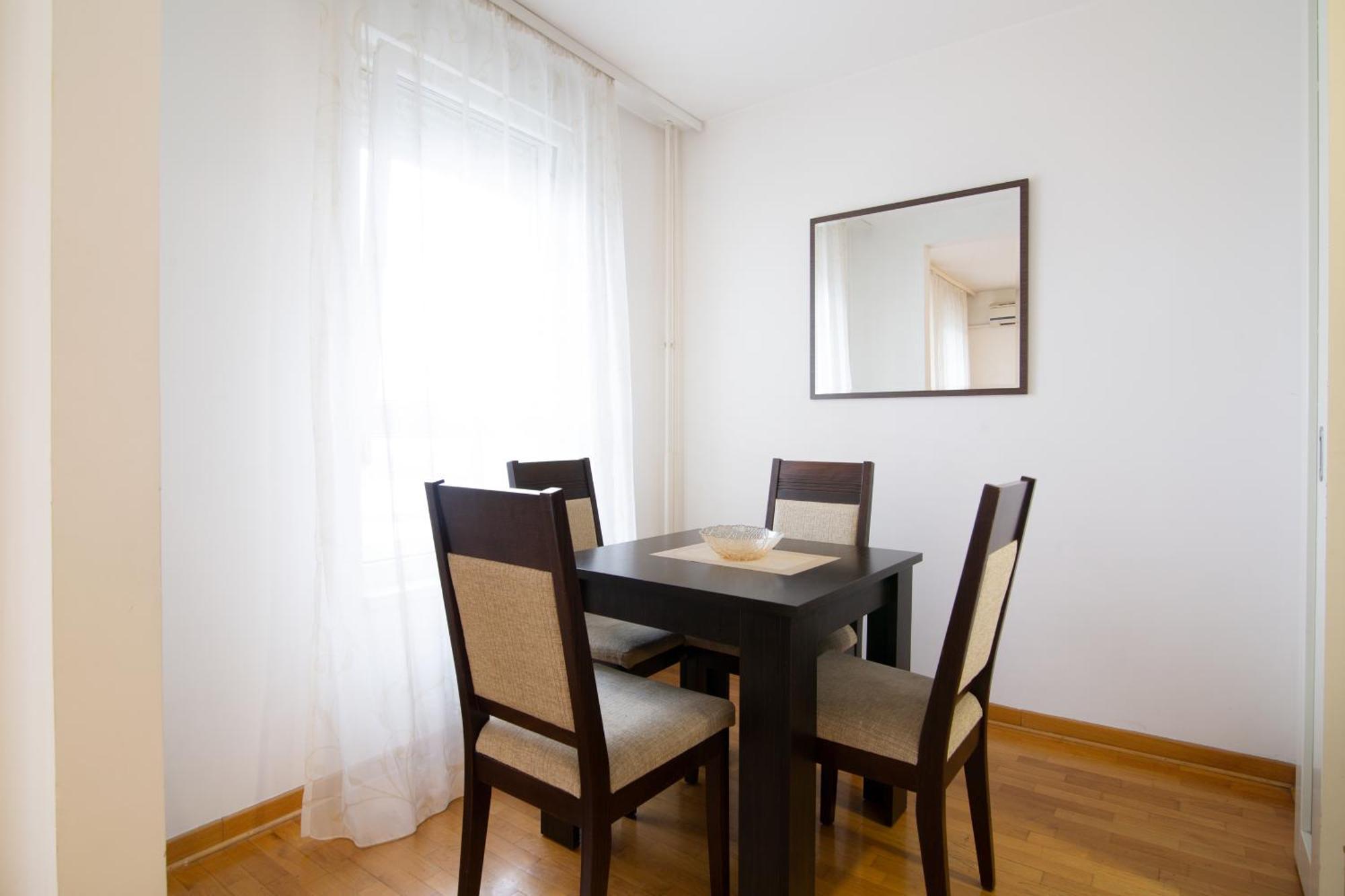 Delta Residence Belville Belgrad Zimmer foto